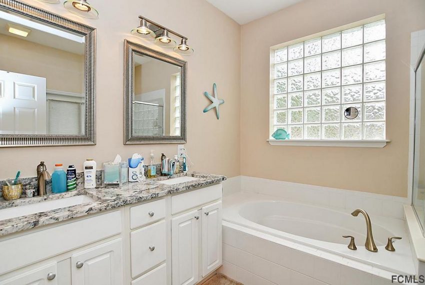 23 Waterside Pkwy W 16