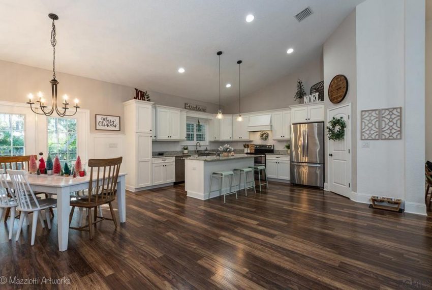 506 Emerald Dr 009