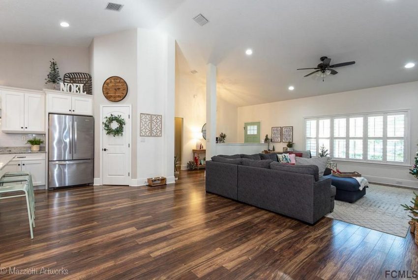 506 Emerald Dr 016