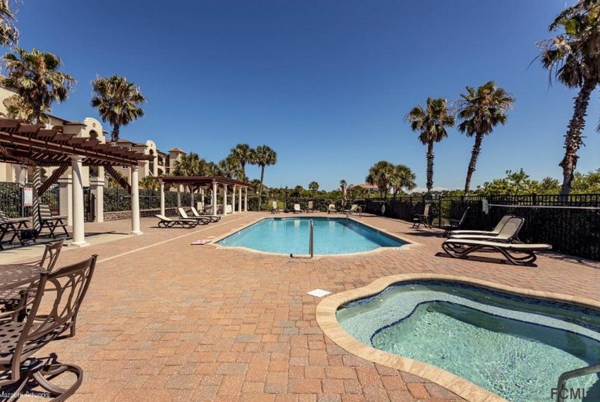 2450 N Ocean Shore Blvd 031