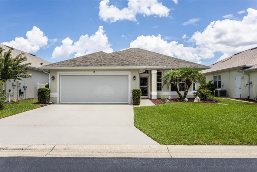 12 ROYALE Lane 01